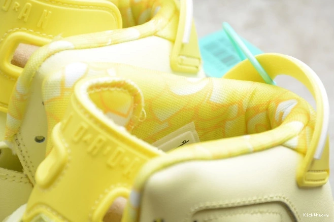 Kicktheory Dynamic (GS) Jordan Floral Air 543390-800 Retro Yellow 6 0721